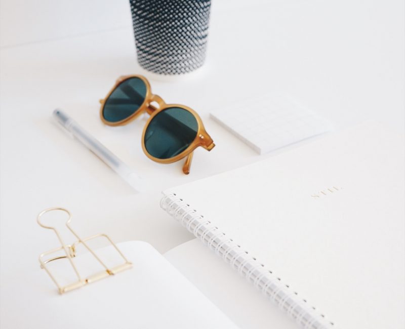 photo-1531346791679-3a2f9675387a